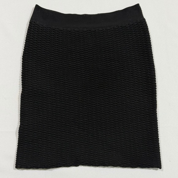 bebe Dresses & Skirts - Bebe Womens OS Black Popcorn Knit Mini Skirt Y2K Whimsigoth Office Siren Boho